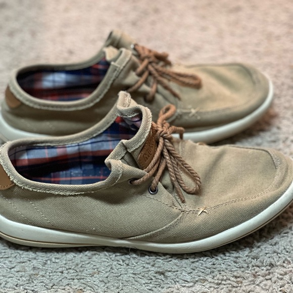 Muk Luks - Picture 3 of 6